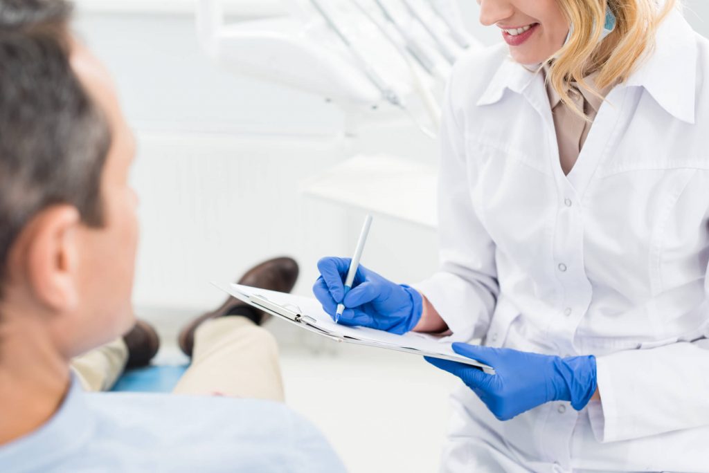what is an emergency dentist Greenville sc?