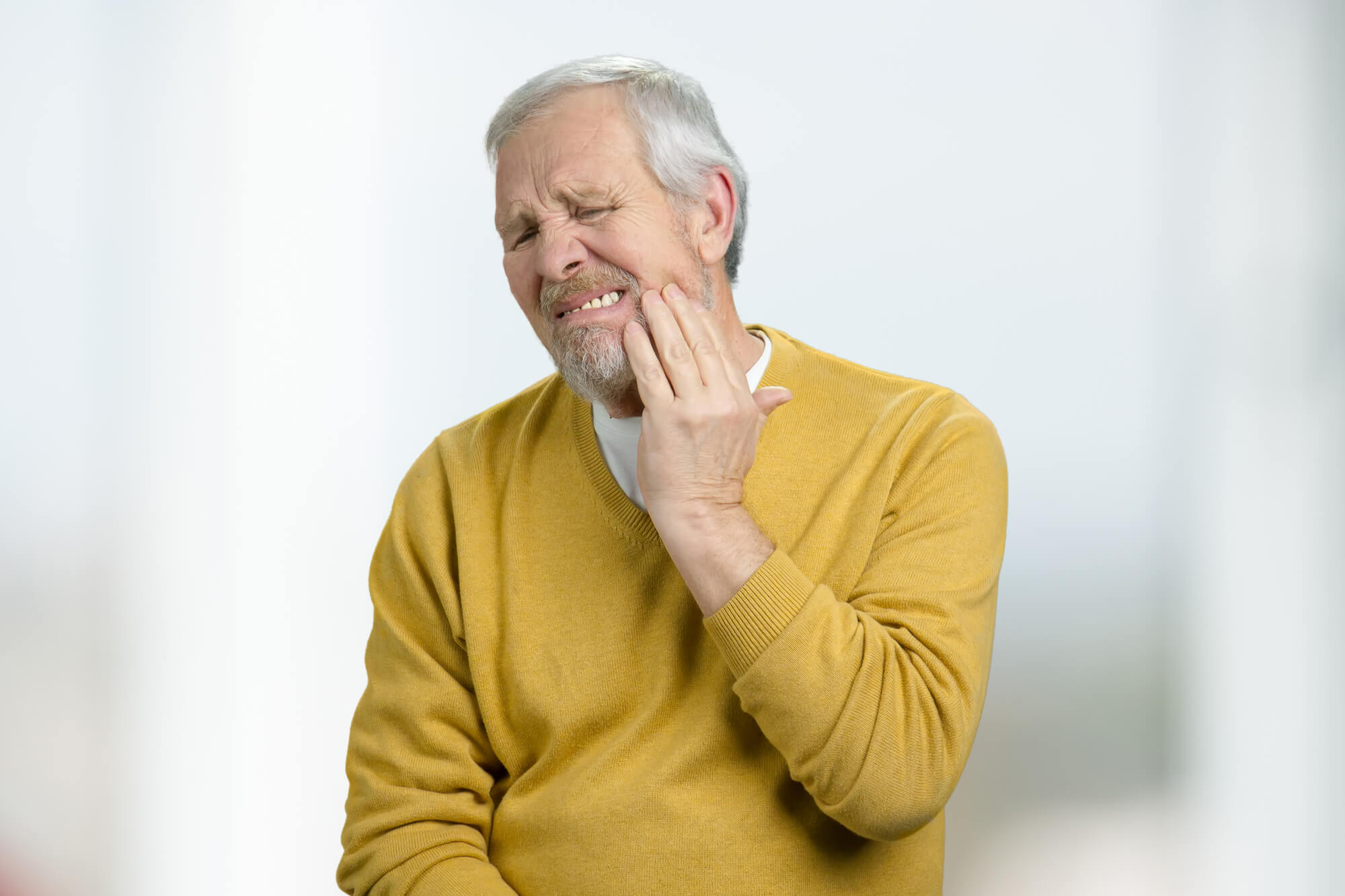 a senior with painful Wisdom Teeth in Greenville SC